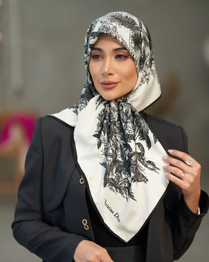 روسری ابریشم توییل دوردستدوز (قواره صد) 30175