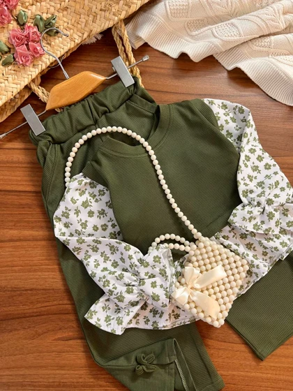بلوز و شلوار دخترانه بیسکویتی گل‌گلی