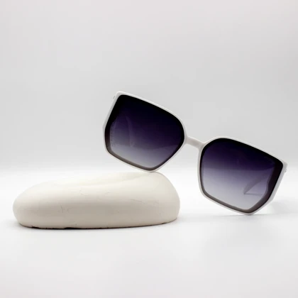 عینک آفتابی زنانه ولنتینو مدل p3539