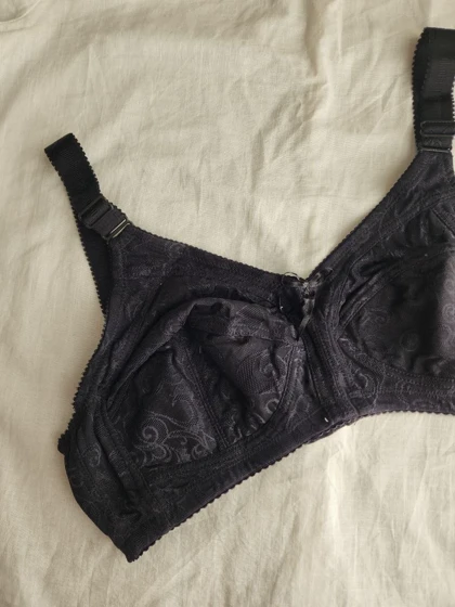 سوتین بدون فنر و ابر برند رویا کد: 3555