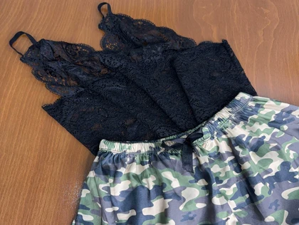 ست نیم‌تنه گیپور و شلوارک طرح چریکی 115