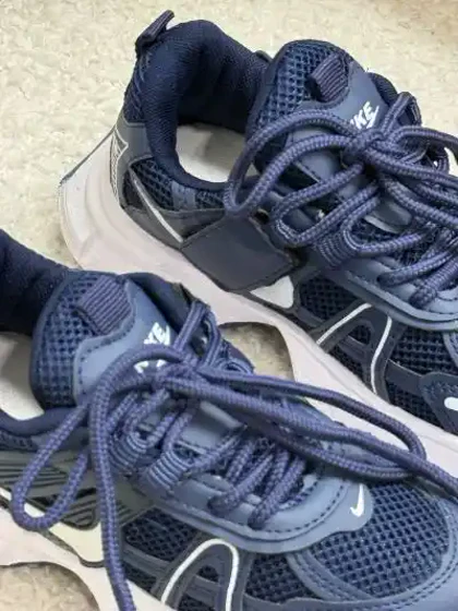 خرید کتانی بچه گانه وی تو کی