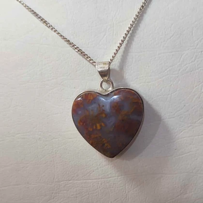 گردنبند نقره با سنگ عقیق پاییزی قلبی اصل (بدون زنجیر)