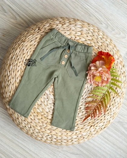 شلوار بچگانه