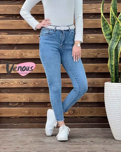شلوار جین آبی روشن