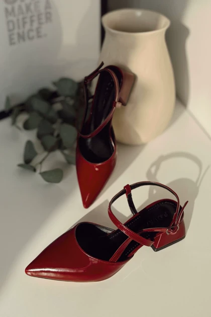 کفش پاشنه‌بلند کلاسیک زنانه polka-store polka-store