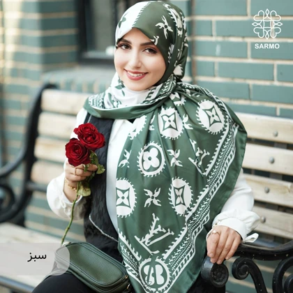 روسری ابریشم کجراه لوورا