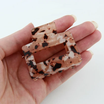 کلیپس زنانه مدل مکعبی فانتزی