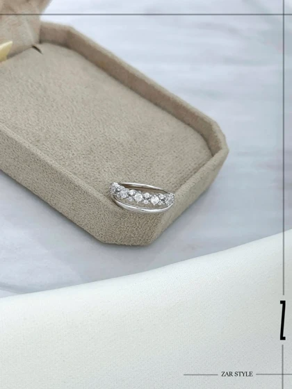 انگشتر جواهری دو لاین آینه‌ای نگینی