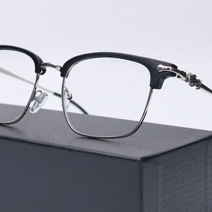 عینک برند CHROME HEARTS کد 181318