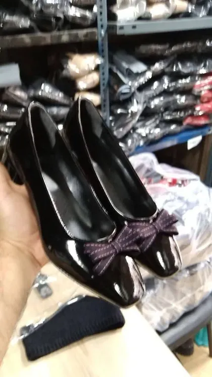 کفش مجلسی ورنی زنانه پنج سانت پاپیون