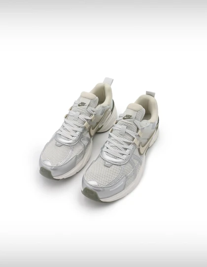 کتانی دویدن مردانه نایک Nike V2K Run M