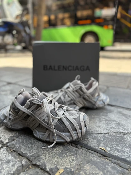 کتانی مردانه اسپایدری طوسی