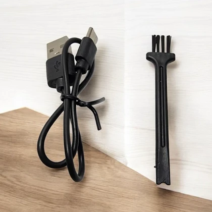 ریش تراش بدنه فلزی طلایی