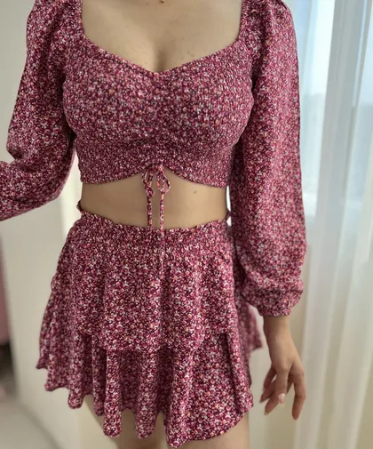 ست دامن و نیم‌تنه زر صورتی🌸❤🍓