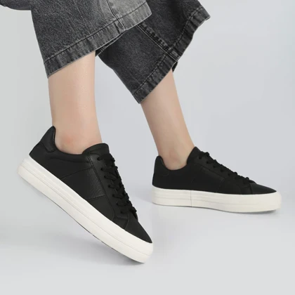 کفش اسپرت و راحتی زنانه و دخترانه رنگ مشکی کد M794