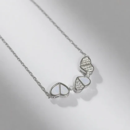 گردنبند نقره زنانه طرح چهار قلب مگنتی