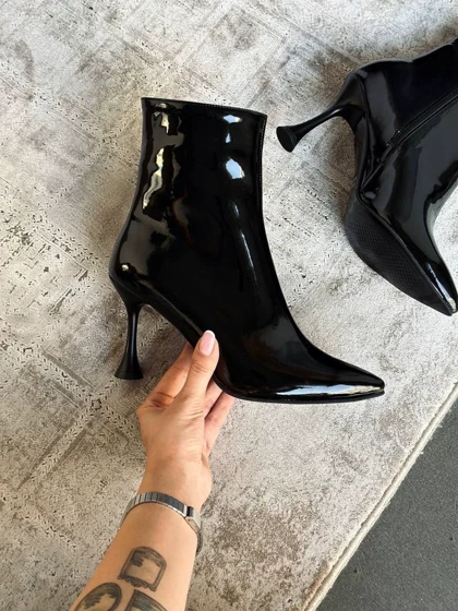 نیم بوت ورنی بغل زیپ