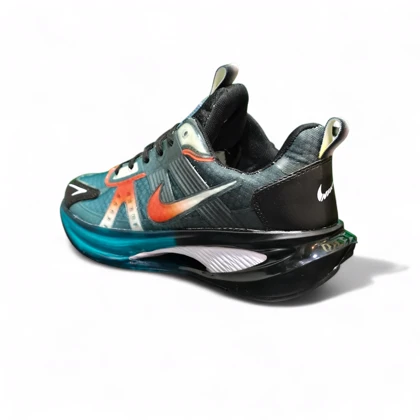 کتانی نایک Two Star کله غازی