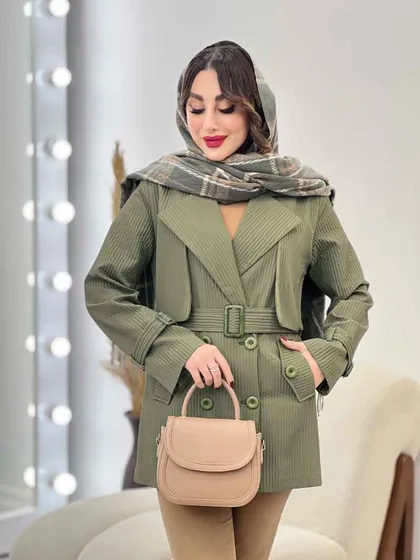 بارانی چهاردکمه پشت ژیله