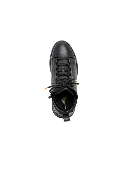 بوت و نیم بوت مردانه اورجینال گردیر greyder