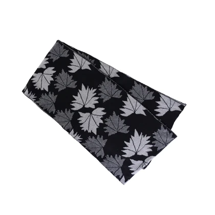 شال گردن طرح برگ