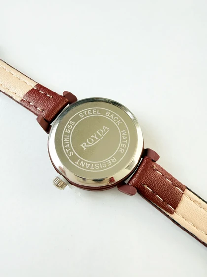 ساعت مچی زنانه بند چرمی رنگ قهوه ای رویدا ROYDA
