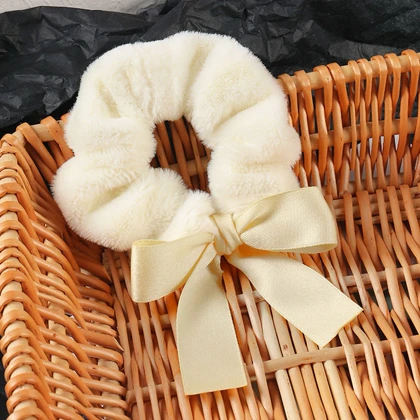 کش مو زنانه مدل G_Lnd_262