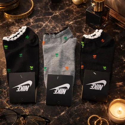 جوراب مچی فانتزی زنانه و دخترانه 12 جفتی برند نایکی نخی