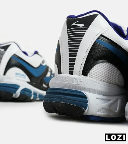 کفش کتانی بزرگ پا سفید آبی مشکی BROOKS adrenaline gts 22
