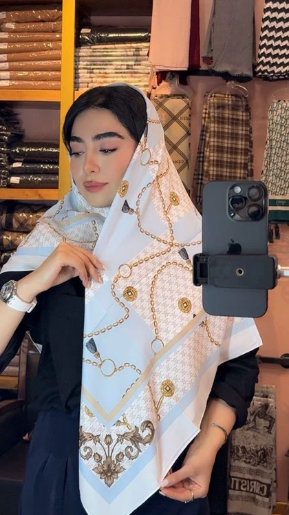 روسری ابریشمی