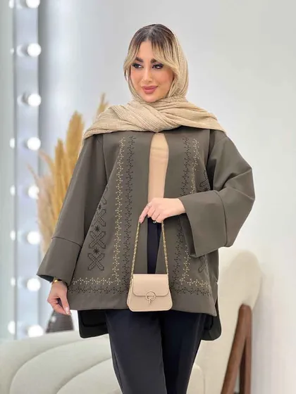 مانتو گلدوزی جلو باز