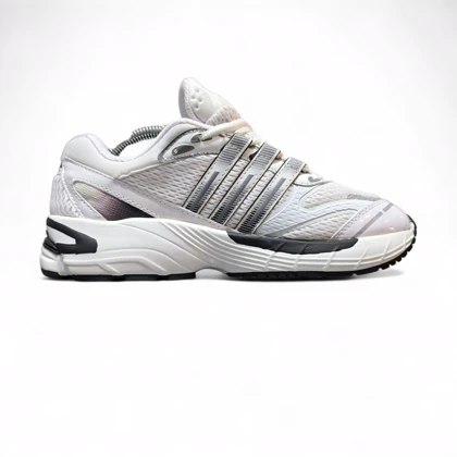 کفش و کتانی آدیداس سوپرنوا سفید مشکی