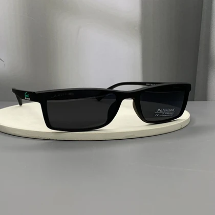 عینک آفتابی لاگوست با فریم کائوچو و لنز پلی‌کربنات پلاریزه UV400 Lacoste Premium Polarized