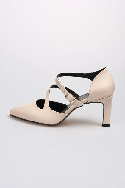 کفش پاشنه‌بلند کلاسیک زنانه میوگوستو mio-gusto