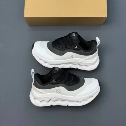 کفش آن رانینگ کلودتیلت سفید مشکی On Running QC Loewe Cloudtilt White Black