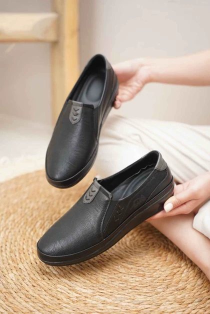 کفش طبی زنانه ملیکا