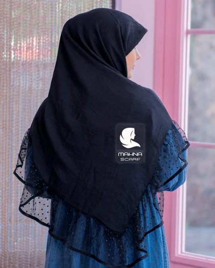 روسری توردار چین‌دار خال‌خالی مشکی