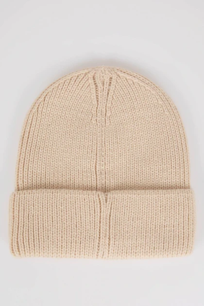 کلاه زنانه اورجینال دیفکتو defacto