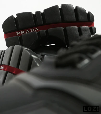 کفش کتانی مردانه مشکی Prada