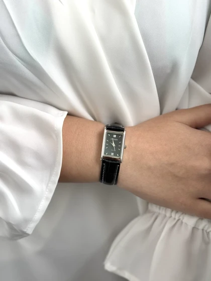 ساعت زنانه مستطیلی
