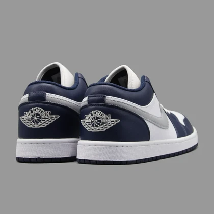 نایکی جردن 1 طوسی سرمه‌ای ساق کوتاه Nike Air Jordan 1 Low Wolf Grey Midnight Navy