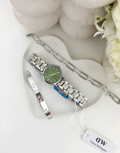 ساعت استیل DW زنانه صفحه گرد 771