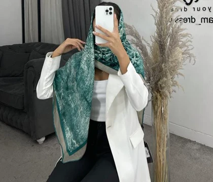 روسری طرح مثلثی