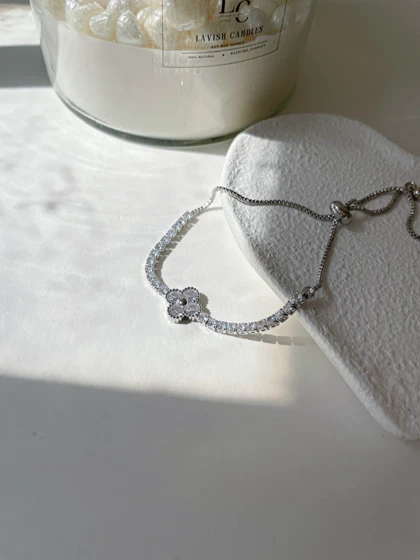 دستبندجواهر گل معروف