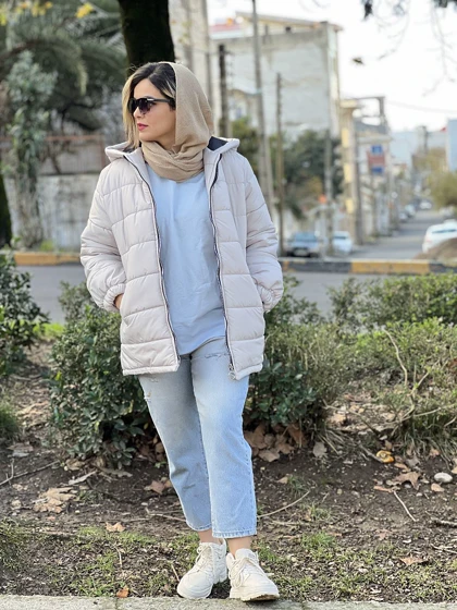 کاپشن کلاهدار