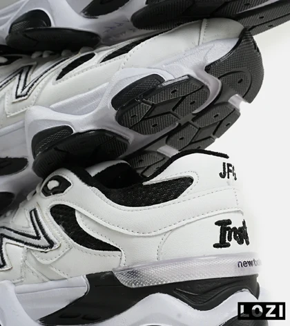 کفش کتانی بزرگ پا سفید مشکی NEW BALANCE 9060 مدل 5288