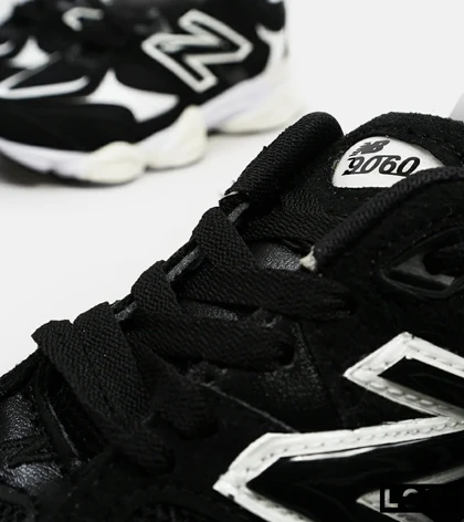 کفش کتانی زنانه مشکی سفید NEW BALANCE 9060 مدل 4193