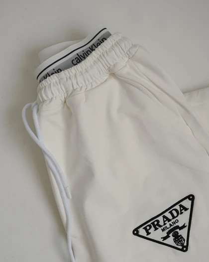 جاگر prada | هیبا