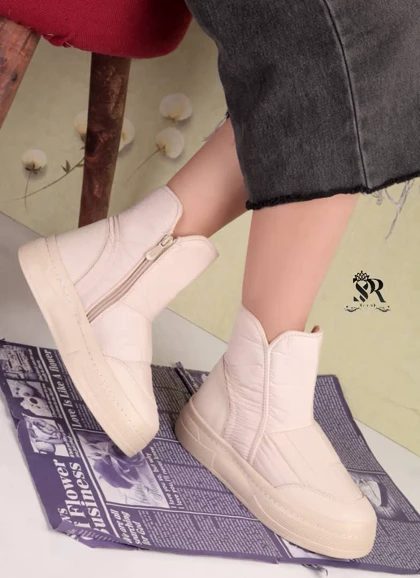 بوت چرم حوله ای